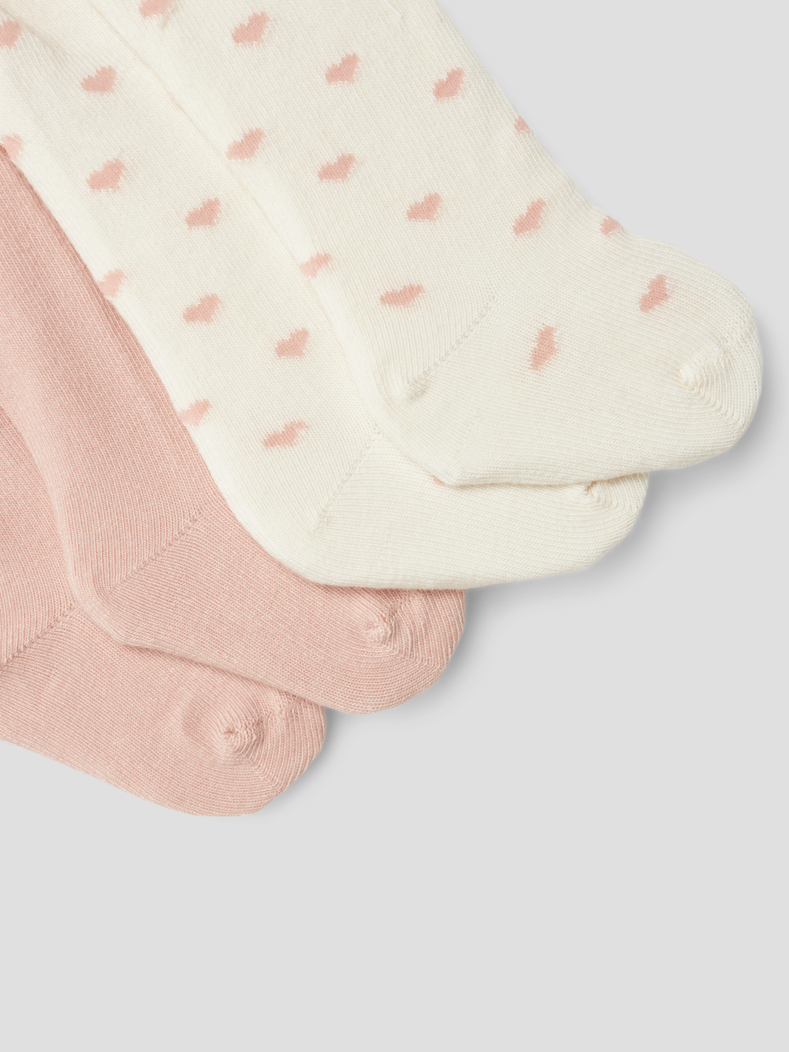 model_shot-front_full